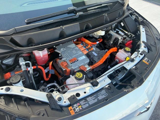 Used 2023 Chevrolet Bolt LT FWD image 24