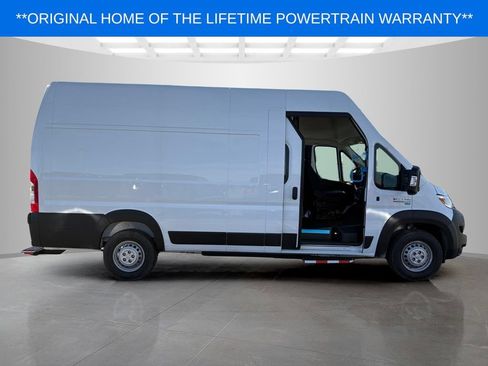 New 2024 RAM ProMaster 3500 w/ Delivery Van Package FWD image 4
