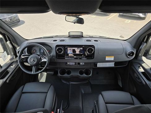 New 2026 Mercedes-Benz Sprinter 2500 image 6
