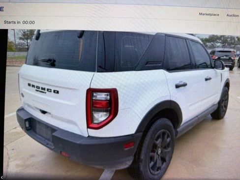 Used 2021 Ford Bronco Sport image 3