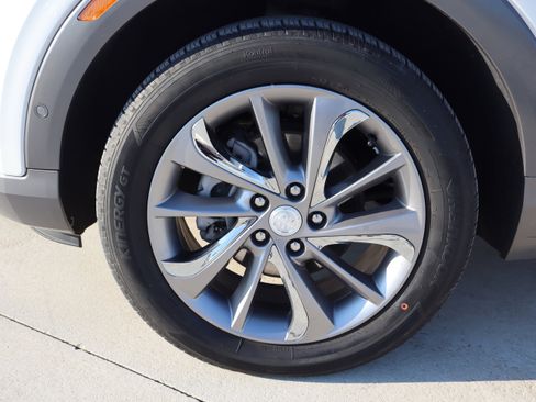 Used 2023 Buick Encore GX Essence w/ Advanced Technology Package image 28