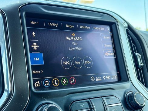 Used 2020 Chevrolet Silverado 1500 RST AWD/4WD image 27