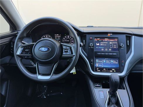 Used 2020 Subaru Outback AWD/4WD image 18