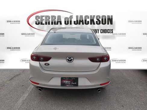 Used 2026 MAZDA MAZDA3 2.5 S Sedan w/ Preferred Pkg FWD image 8