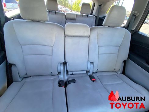 Used 2019 Honda Pilot EX image 23