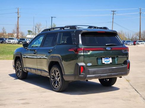 New 2026 Subaru Outback Limited XT image 3