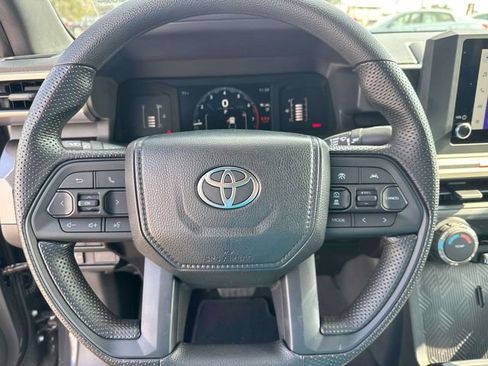 Used 2025 Toyota Tacoma SR5 image 25