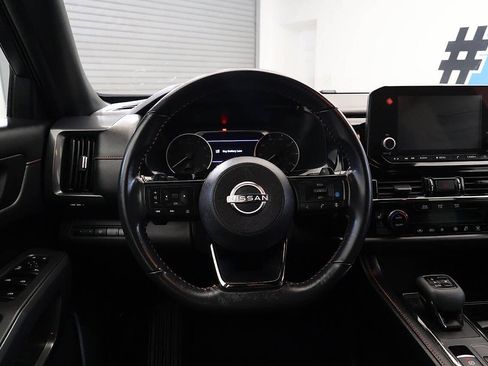 Used 2023 Nissan Pathfinder Rock Creek AWD/4WD image 24