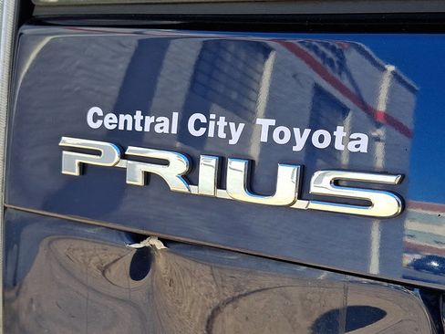 Used 2013 Toyota Prius Three FWD image 29