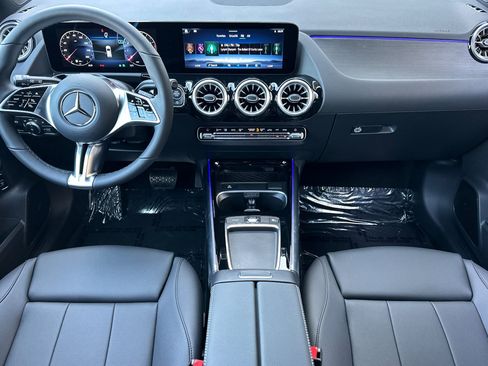 New 2026 Mercedes-Benz GLA 250 4MATIC image 13
