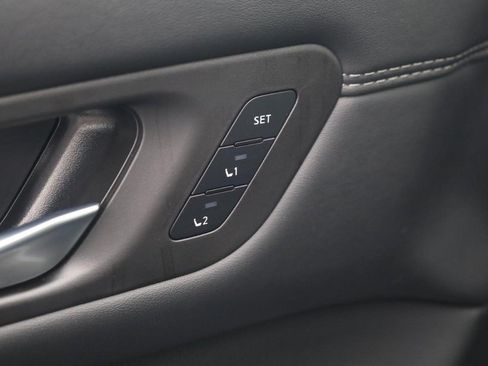 New 2026 Nissan Pathfinder Platinum AWD/4WD image 12