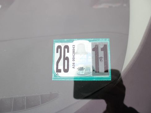 Used 2014 Ford Escape SE w/ Equipment Group 201A image 9