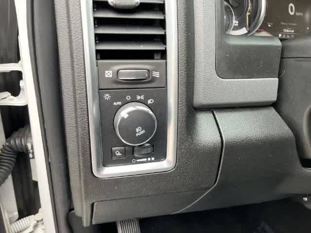 Used 2019 RAM 1500 Big Horn AWD/4WD image 32