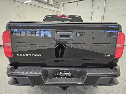 Used 2021 Chevrolet Colorado W/T w/ Custom Special Edition image 6