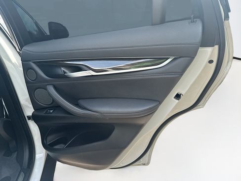 Used 2018 BMW X6 xDrive35i AWD/4WD image 32