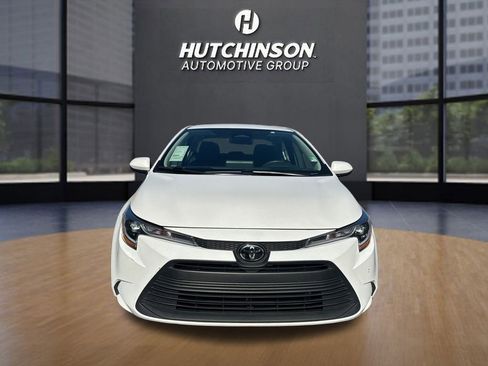 Used 2025 Toyota Corolla LE image 8