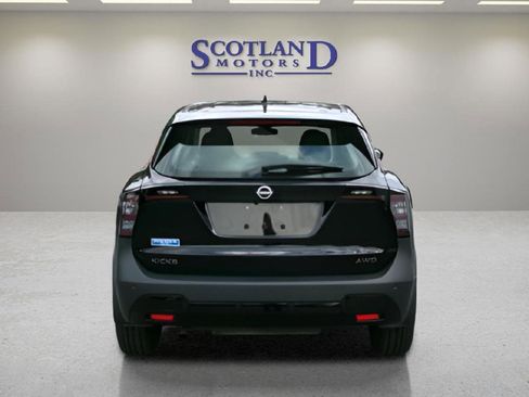 Used 2025 Nissan Kicks S AWD/4WD image 7