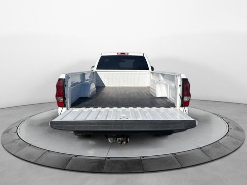 Used 2004 Chevrolet Silverado 1500 LS w/ Light Duty Power Package AWD/4WD image 7