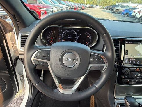 Used 2021 Jeep Grand Cherokee Laredo X RWD image 26