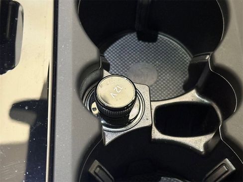 Used 2025 Audi RS Q8 performance image 29