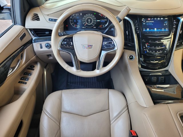 Used 2019 Cadillac Escalade Platinum AWD/4WD image 19