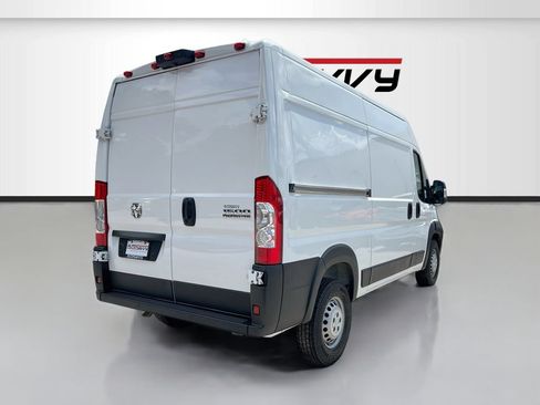 Used 2024 RAM ProMaster 1500 w/ Safety Group FWD image 7