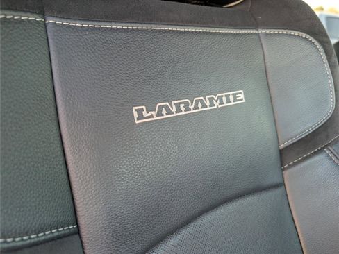 Used 2021 RAM 2500 Laramie w/ Night Edition image 13