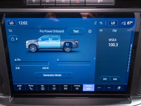 Used 2024 Ford F150 Platinum w/ Equipment Group 703A Plus AWD/4WD image 27
