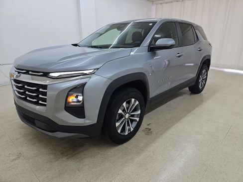 Used 2026 Chevrolet Equinox LT FWD image 29
