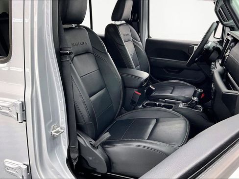 Used 2023 Jeep Wrangler Sahara 4xe image 7