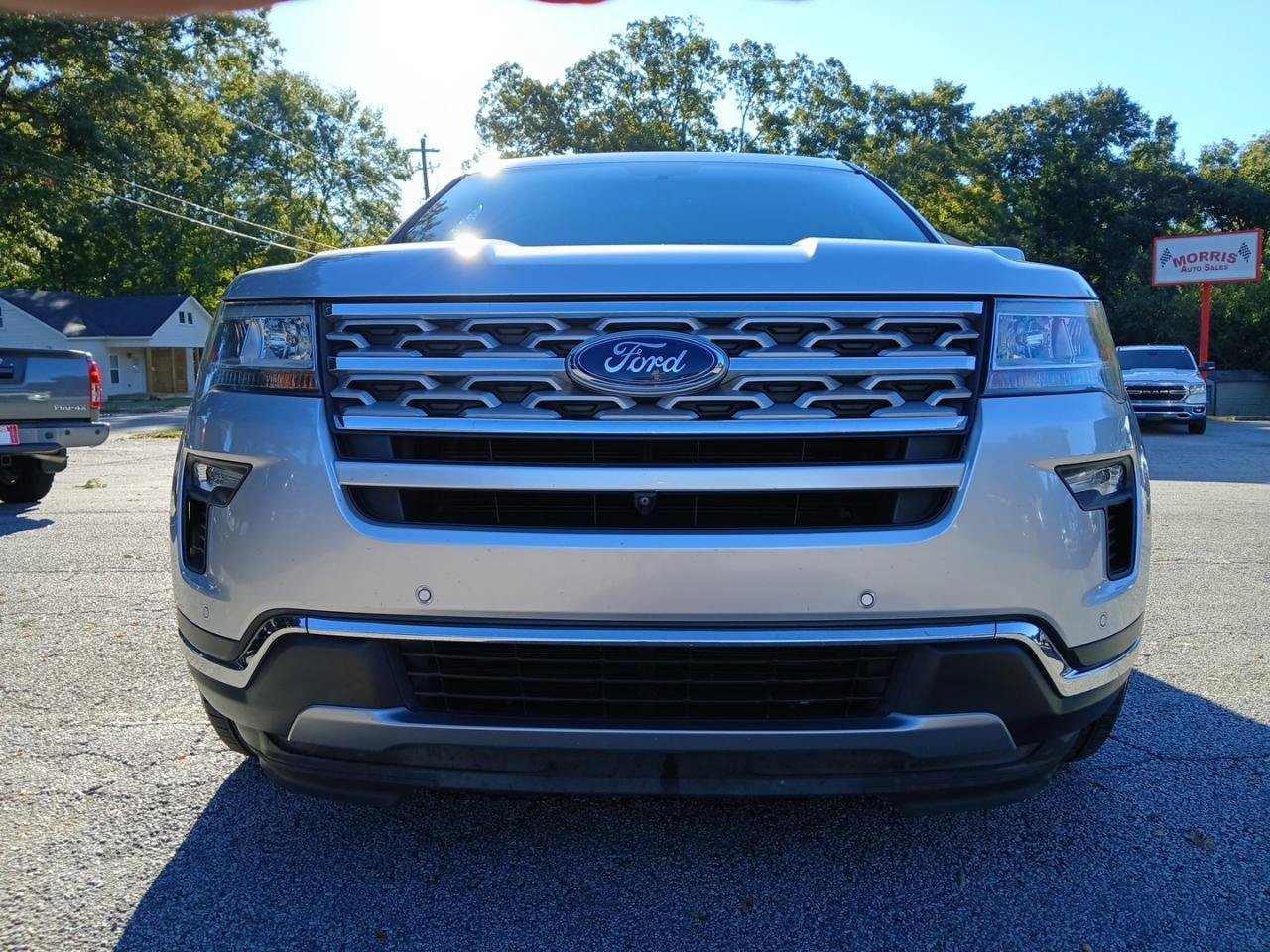 Used 2018 Ford Explorer Limited FWD image 3