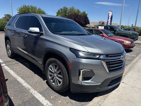 Used 2023 Chevrolet Traverse LT AWD/4WD image 1
