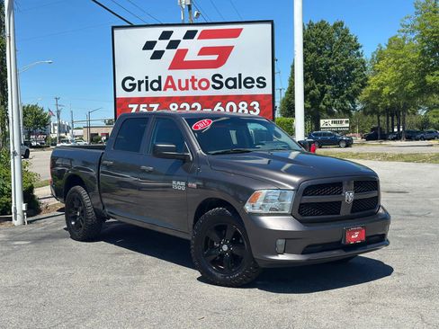 Used 2015 RAM 1500 Express AWD/4WD image 1