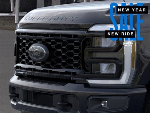 New 2026 Ford F250 XLT w/ XLT Premium Package image 18