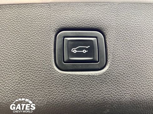 Used 2022 Chevrolet Blazer LT FWD image 11
