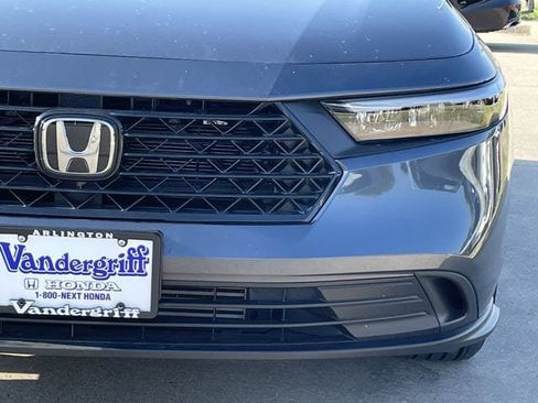 Used 2025 Honda Accord LX image 7