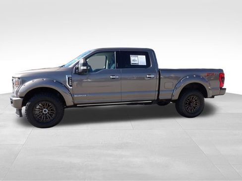 Used 2020 Ford F250 Limited image 4