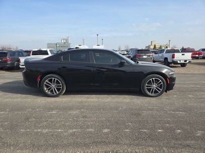 Used 2019 Dodge Charger SXT w/ Plus Group