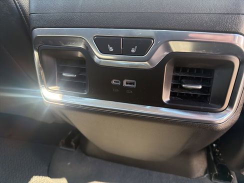Used 2024 GMC Sierra 1500 Denali w/ Denali Reserve Package AWD/4WD image 29
