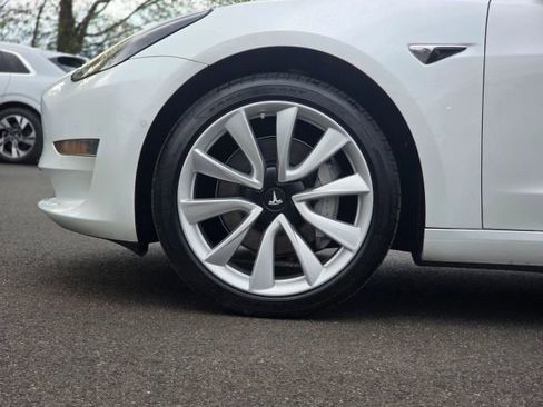 Used 2020 Tesla Model 3 Standard Range Plus image 41