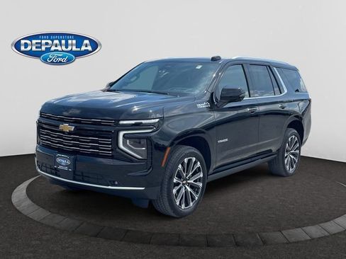Used 2025 Chevrolet Tahoe High Country AWD/4WD image 1
