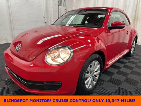 Used 2019 Volkswagen Beetle 2.0T S image 1