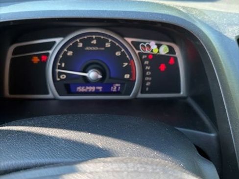 Used 2010 Honda Civic LX image 4