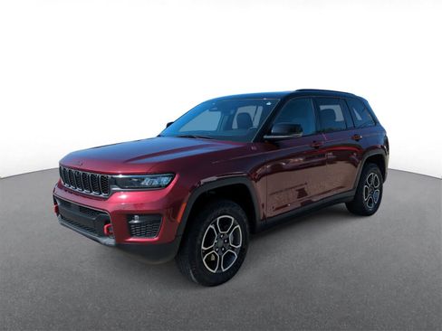 Certified 2022 Jeep Grand Cherokee Trailhawk image 4