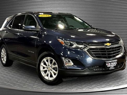 Used 2018 Chevrolet Equinox LT FWD image 3