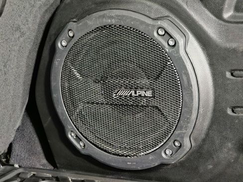 Used 2021 Jeep Wrangler Unlimited Sahara w/ Uconnect 4C Nav & Sound Group AWD/4WD image 27