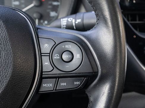 Used 2024 Toyota Corolla SE image 17