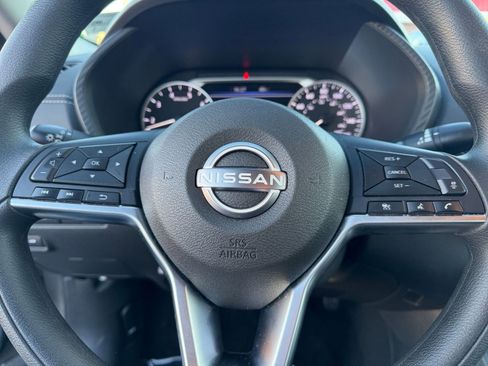 Used 2025 Nissan Sentra SV image 25
