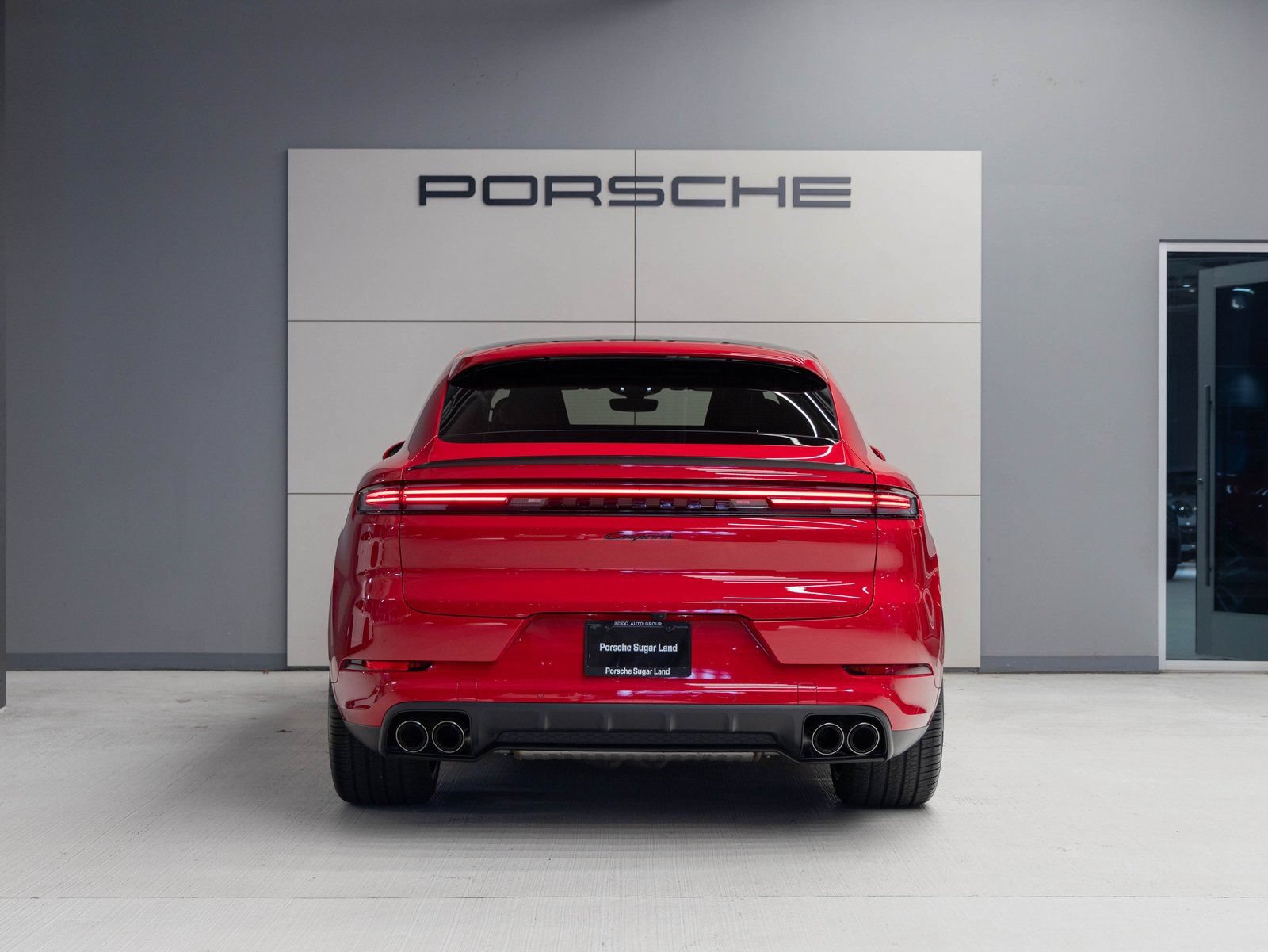 Certified 2026 Porsche Cayenne Coupe AWD/4WD image 6