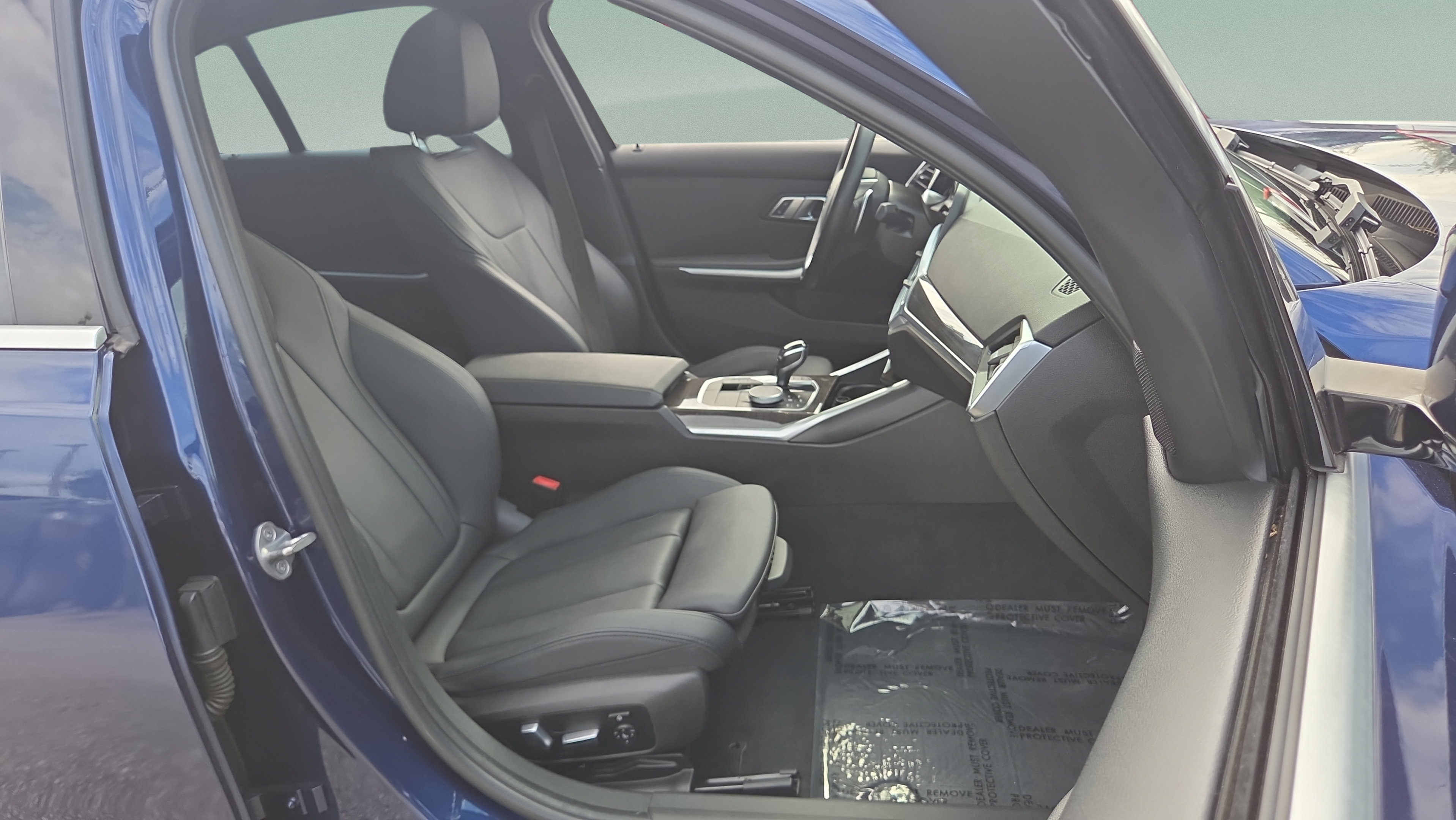 Used 2020 BMW 330i Sedan w/ Convenience Package RWD image 19